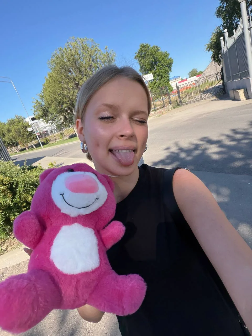 Маша поделилась кадрами из тура.

😍 — милота