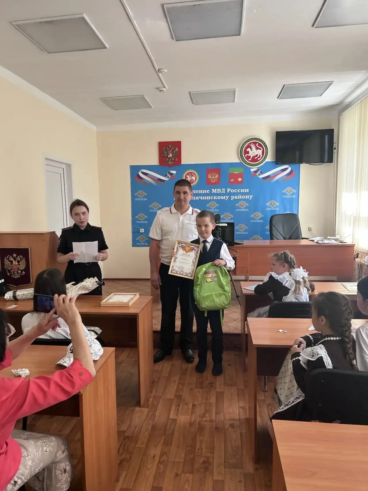 Творческий конкурс "Полицейский Дядя Стёпа" завершил первый этап в Тюлячинском районе