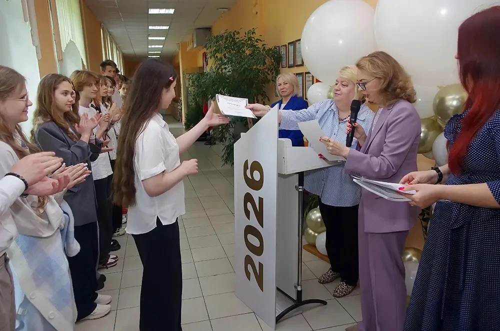 25 мая в ГБОУ Школа #1537 состоялся последний звонок для выпускников 9-х классов.   Это важное и тро
