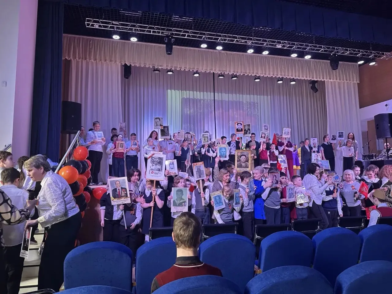 🌟 Праздничный концерт ко Дню Победы 🌟  В преддверии 9 Мая в  ГБУ КО «Школа-интернат № 1» прошёл трог