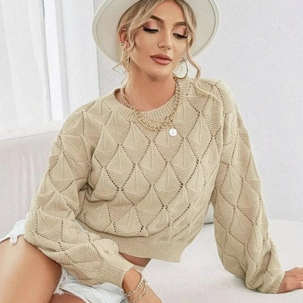 Укороченный бежевый джемпер от бренда Shein. Кто ищет вдохновения и красивых моделей, о...
