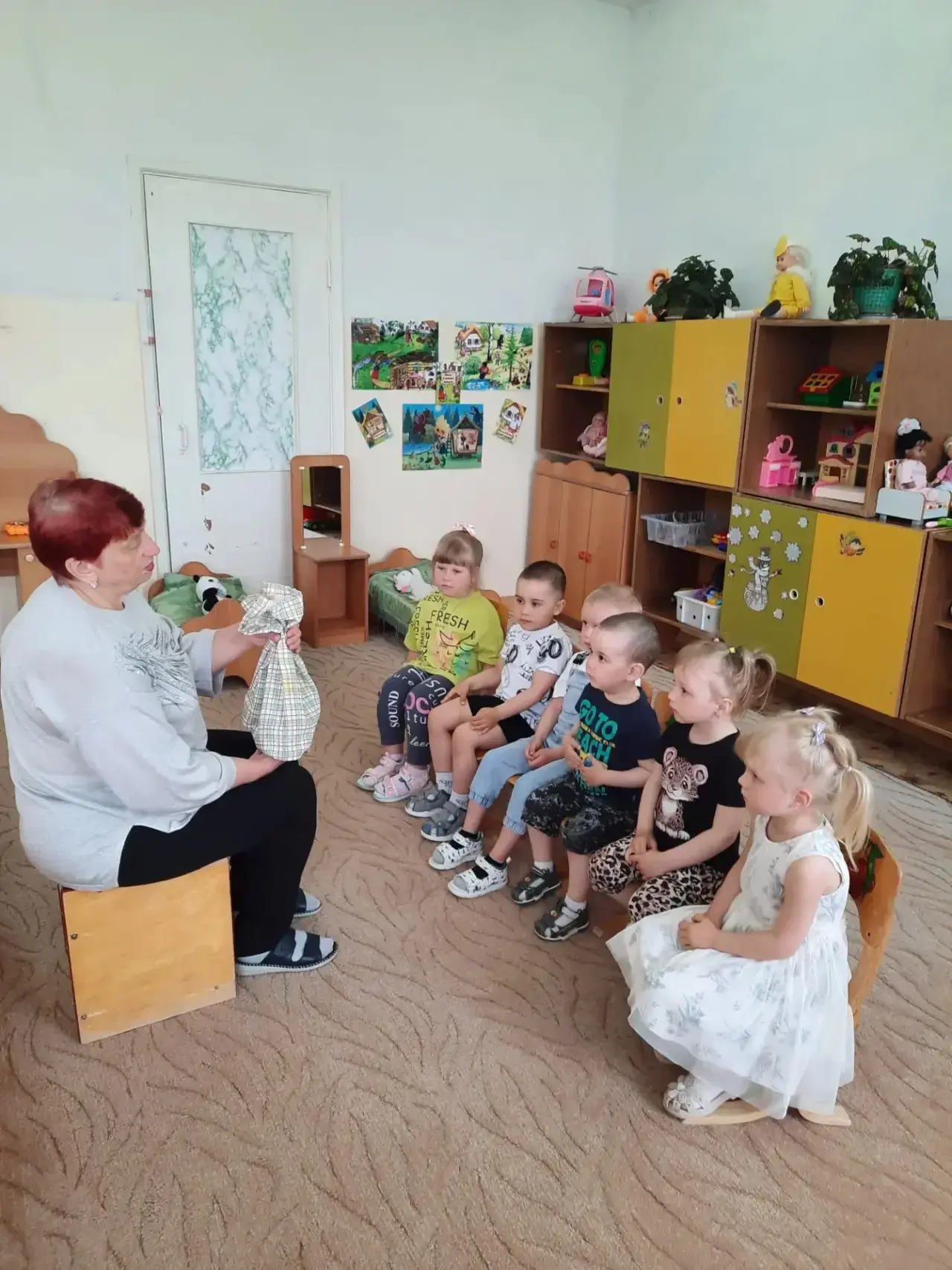 🍬🍭 Сегодня в группе «Пчёлки» был настоящий праздник для сладкоежек! 🍬🍭Мы провели увлекательную д