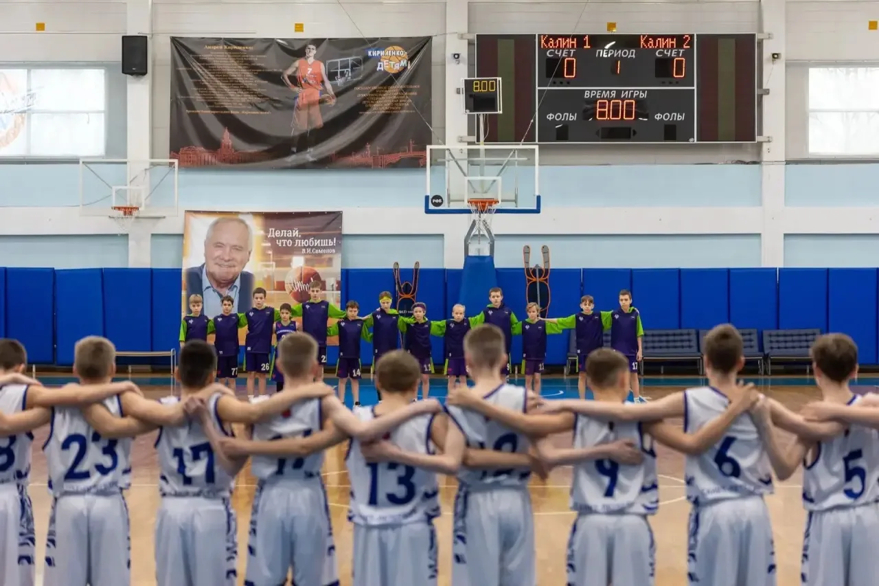 🏀Отличные новости!  🥉Ученик 5 «Б» класса Сорокин Григорий в составе команды СШОР №1 имени В.А. Плато