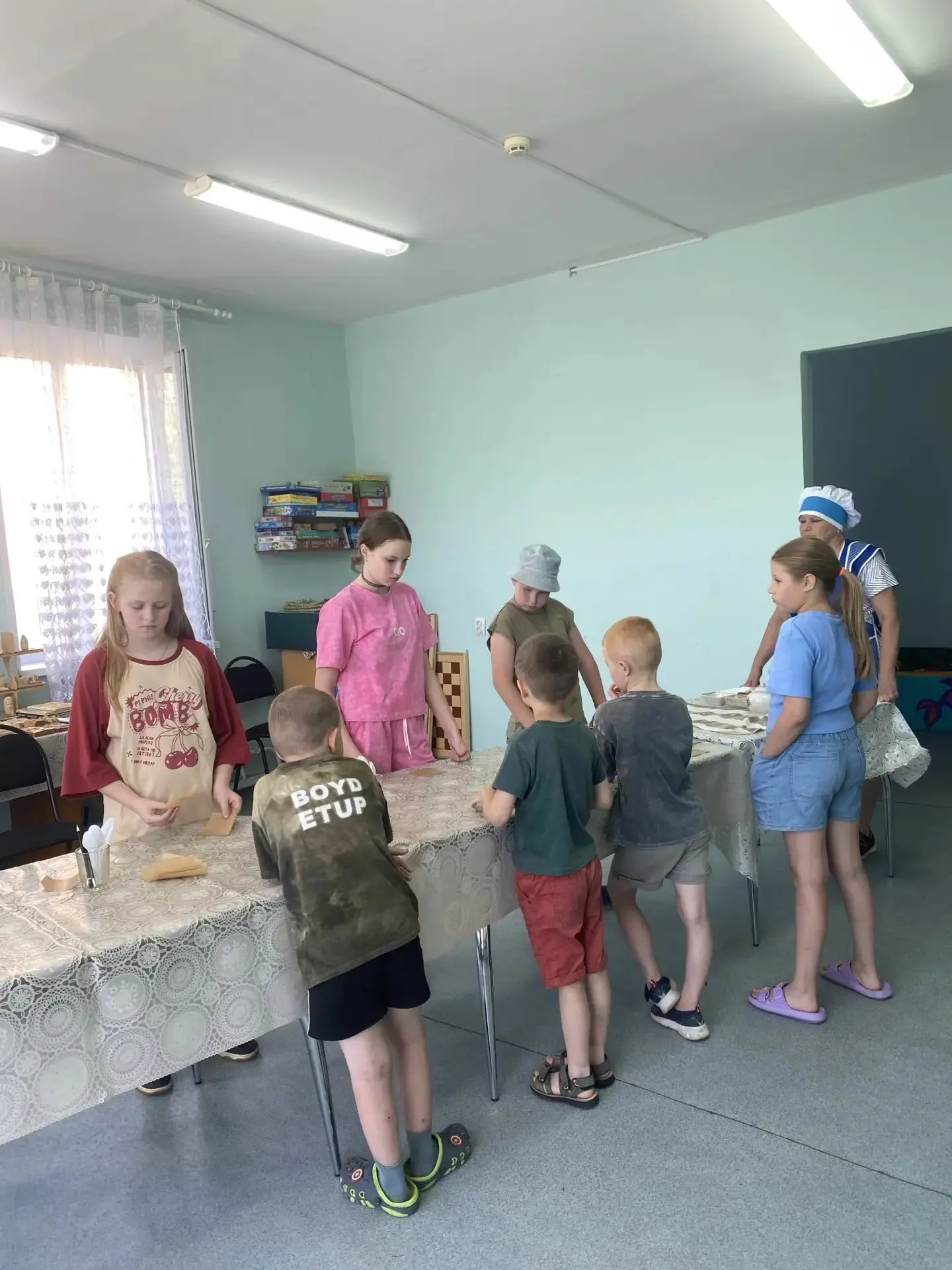 В Дьячевском доме культуры снова пахло аппетитными угощениями. Там для детей проходил мастер-класс п