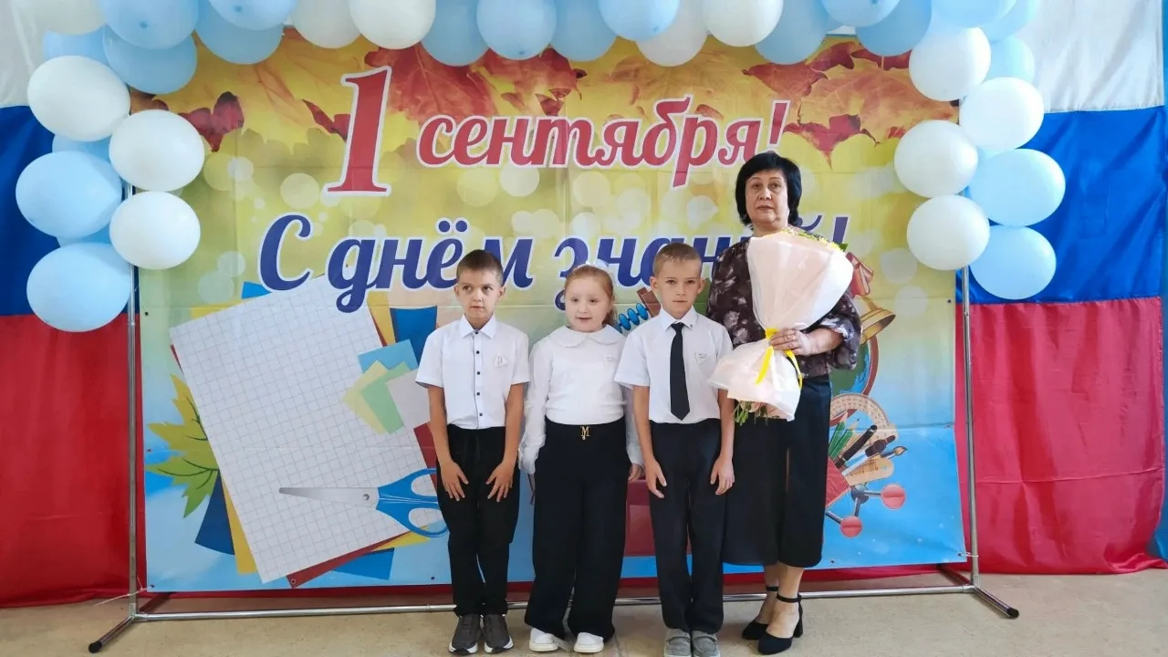 Двери нашей школы вновь распахнулись, чтобы дать старт новому учебному году! 1 сентября...