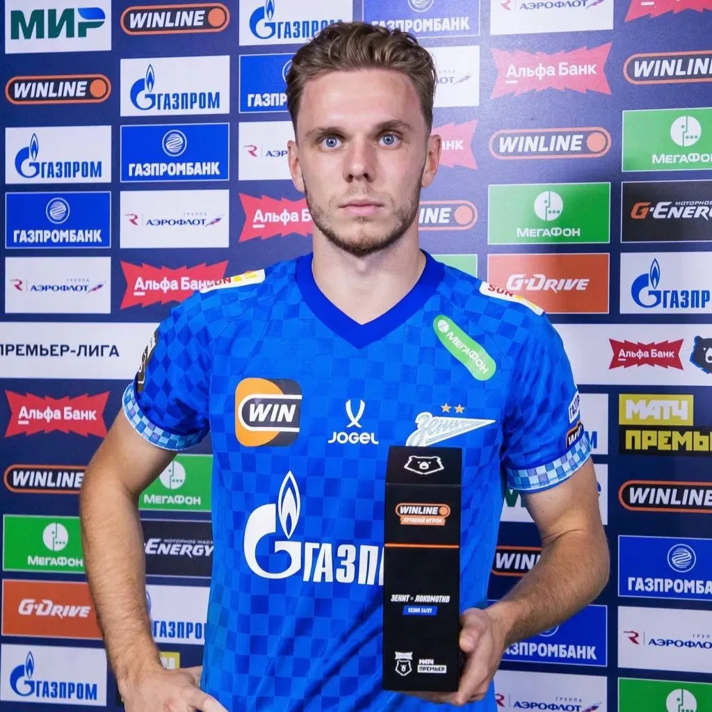 🥇 Максим Глушенков признан лучшим игроком матча:
