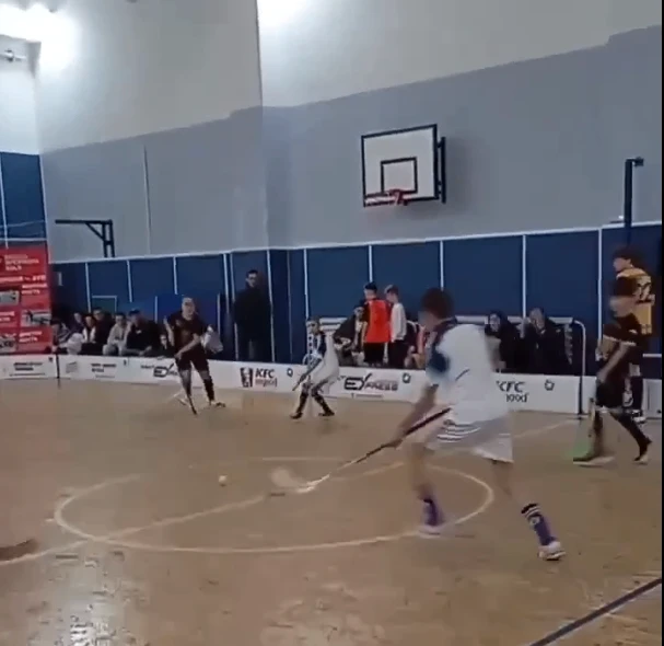 🏑25 мая в Новокузнецке состоялся захватывающий турнир по флорболу среди воспитанников детских домов