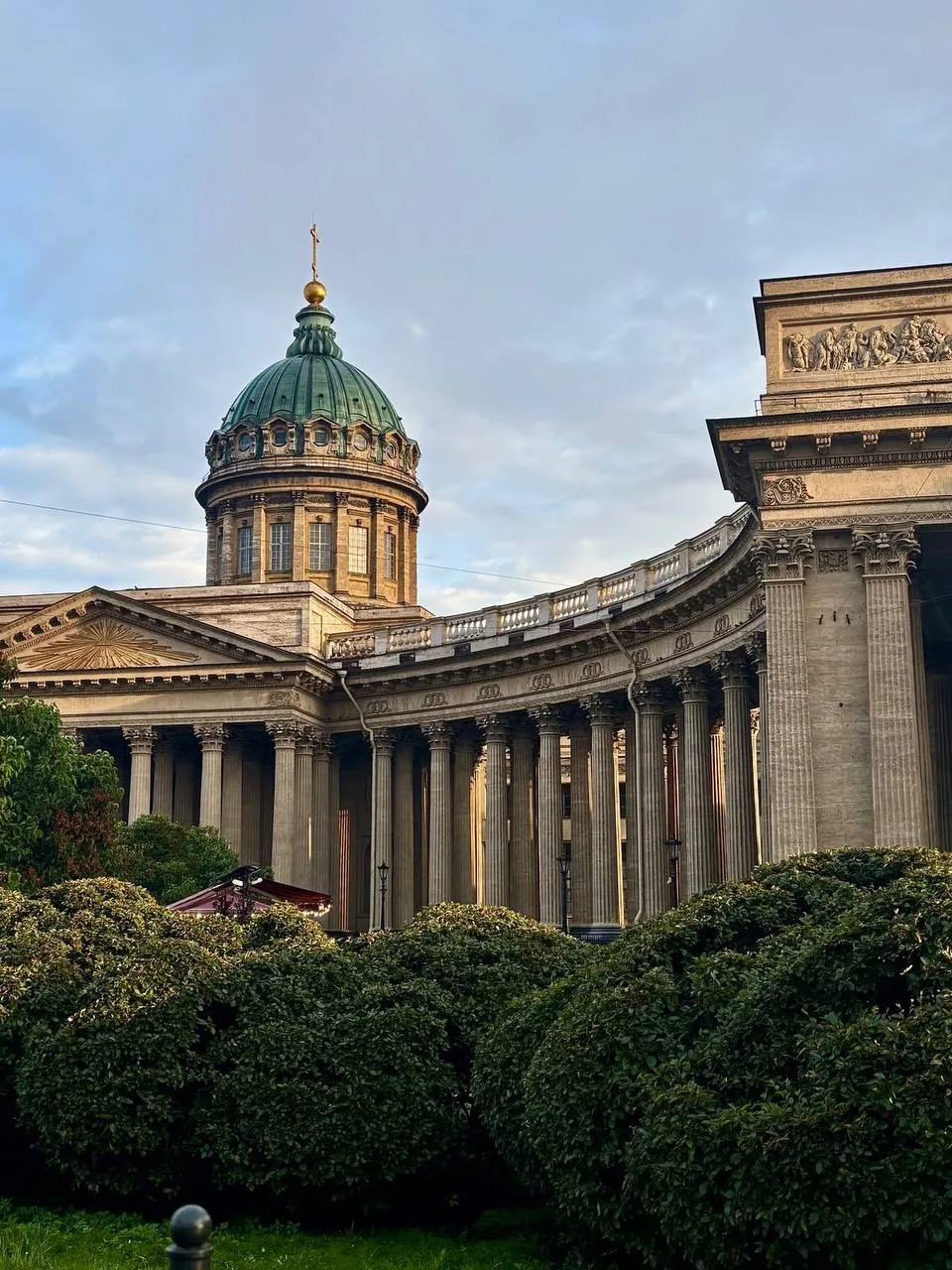 🍂🏛️ Осень в Петербурге — это то, что нужно увидеть своими глазами!