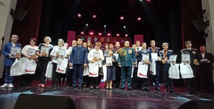 🏆 Школьники и библиотекари из Находки получили награды на международных конкурсах