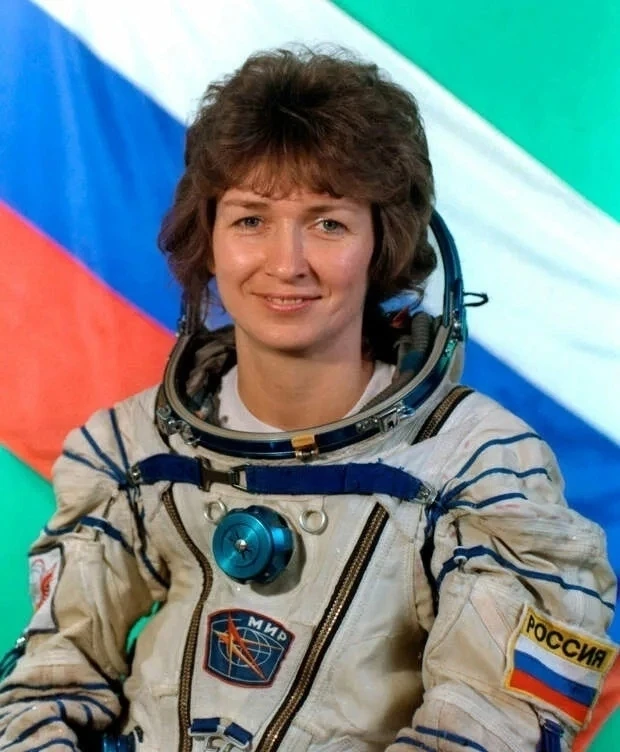 4 октября 1994 года, стартовал космический корабль «Союз ТМ-20», доставивший на станцию...