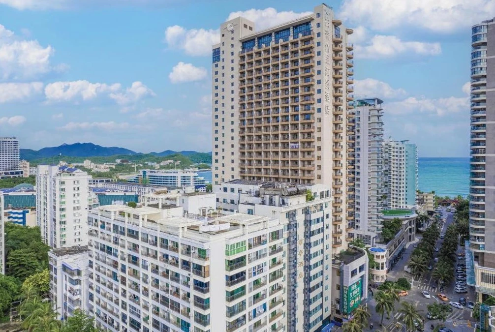 Китай, Хайнань 
155 000 р. на 11 дней с 30 декабря 2026
Отель: Ssaw Boutique Hotel 4*
Подробнее: h
