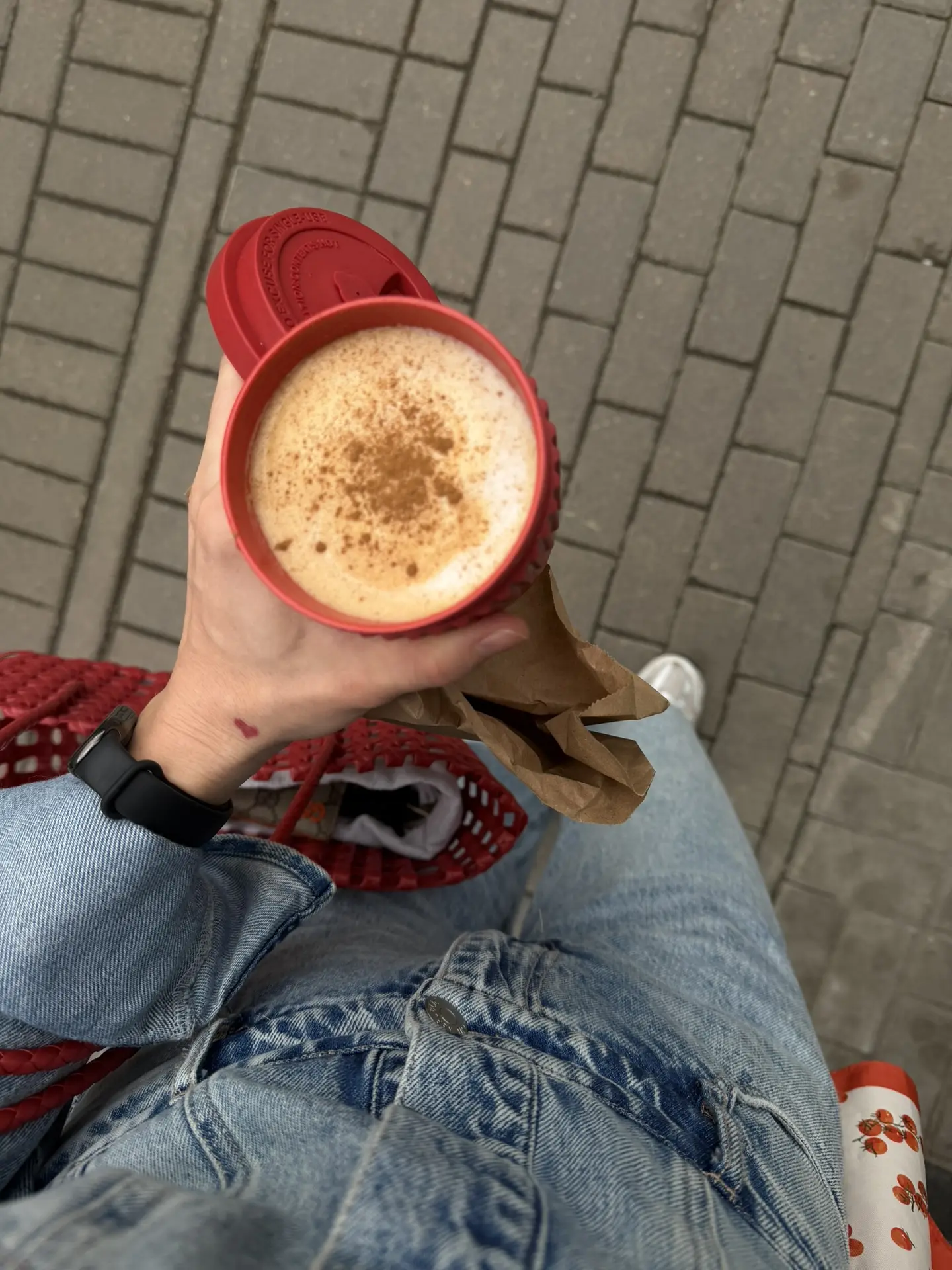 1. Напоминаю про корицу в кофе