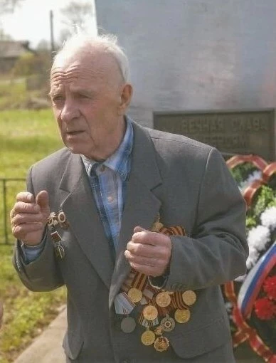 Жителю Рыбинска Михаилу Семеновичу Кесареву исполнилось 100 лет. Он ветеран Великой Оте...