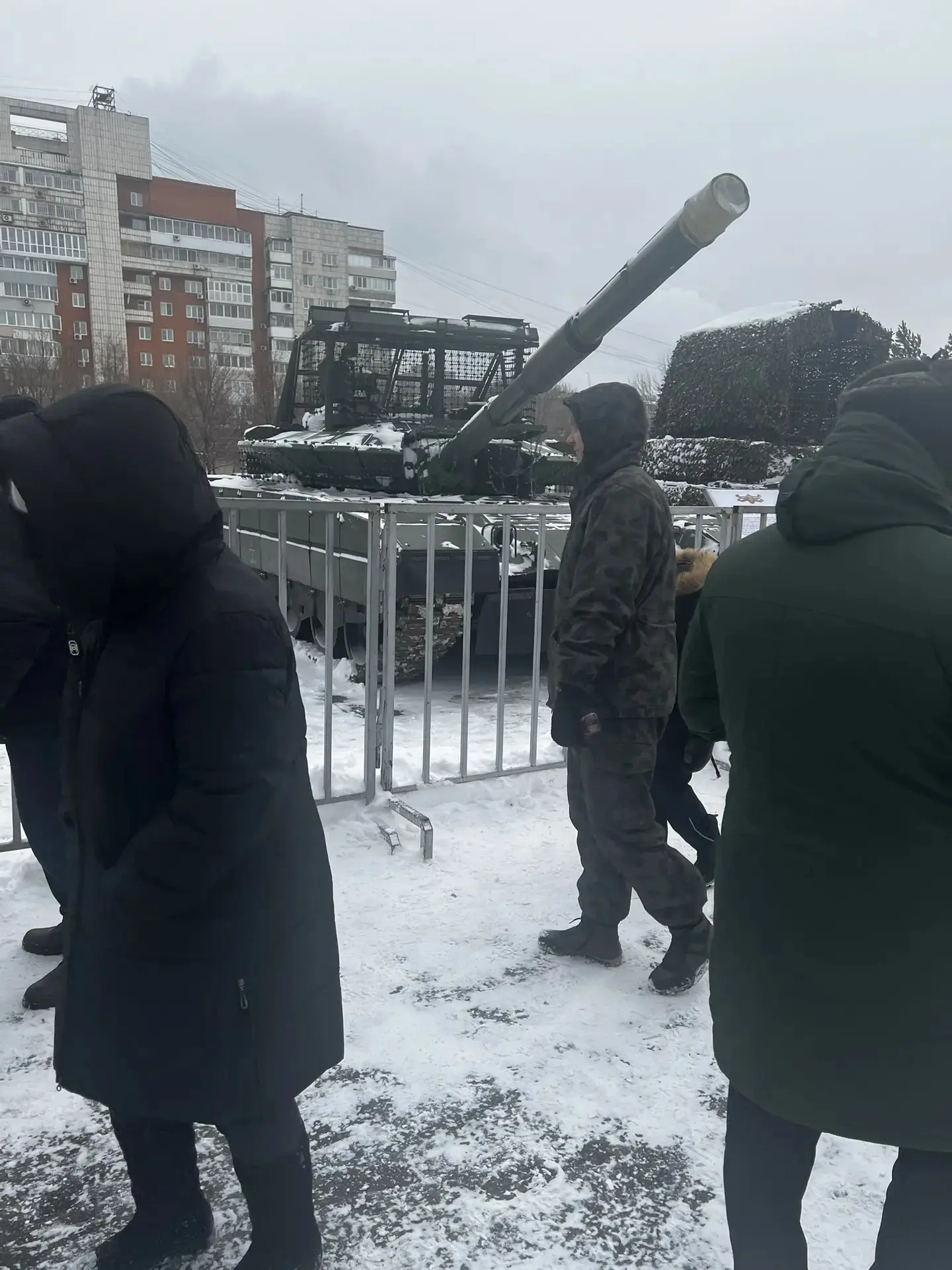 🇷🇺 Народ и армия едины!  ✨Сегодня ученики нашей школы стали участниками масштабного и значимого собы