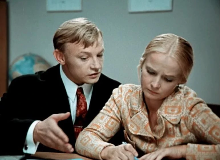 Подбор актера на роль учителя Нестора Петровича Северова в фильме «Большая перемена» превратился для