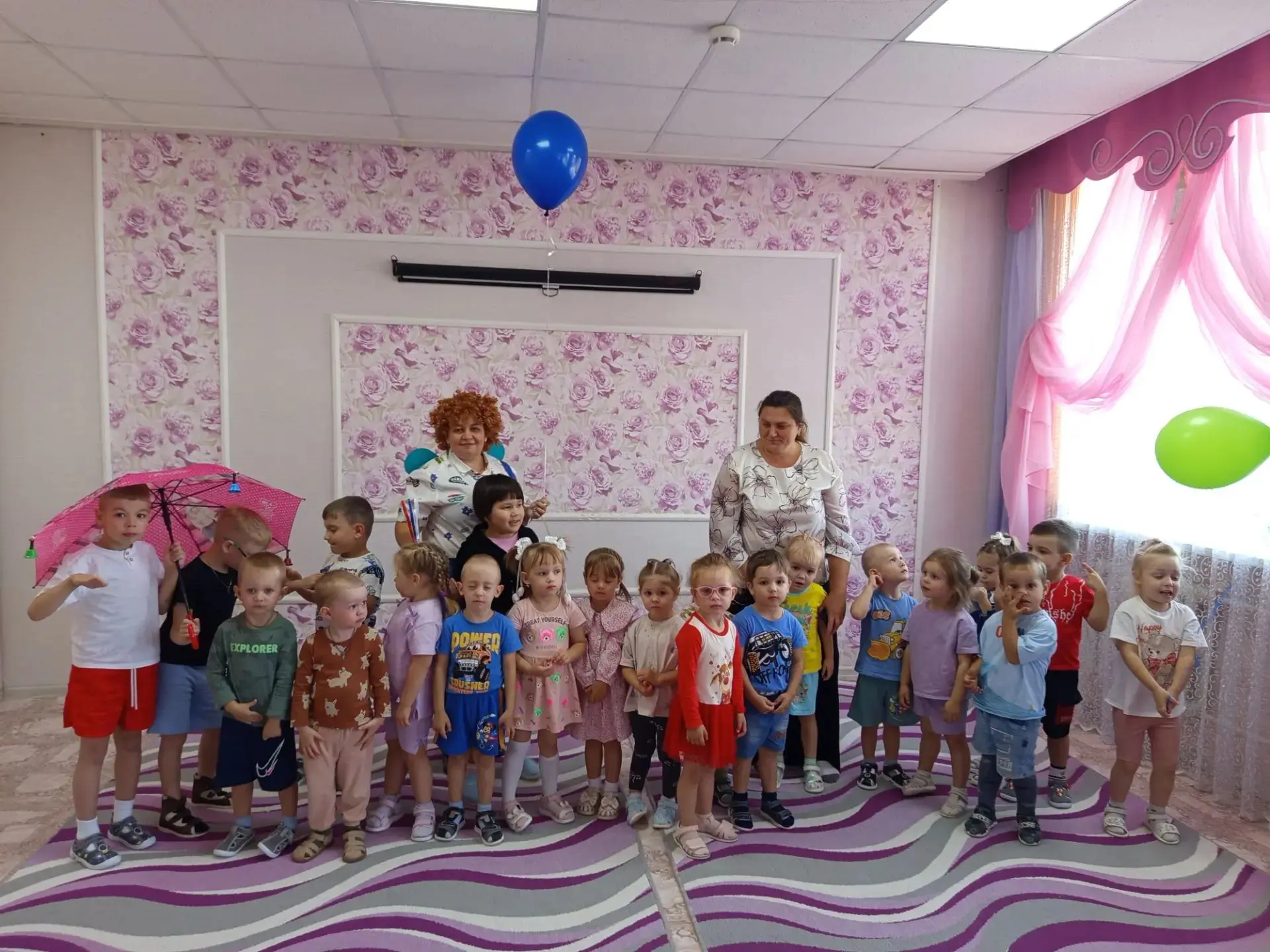🎈 Карлсон прилетел на День знаний! 🎈