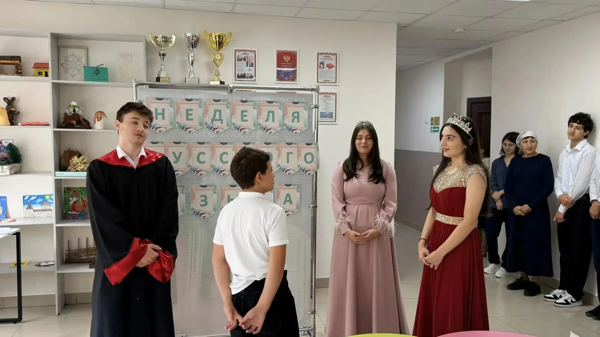 🧑‍🎓 Сегодня, 29 сентября, состоялось открытие недели « Русского языка и литературы»