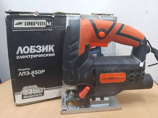 Лобзик Dnipro-M ЛПЭ-850Р