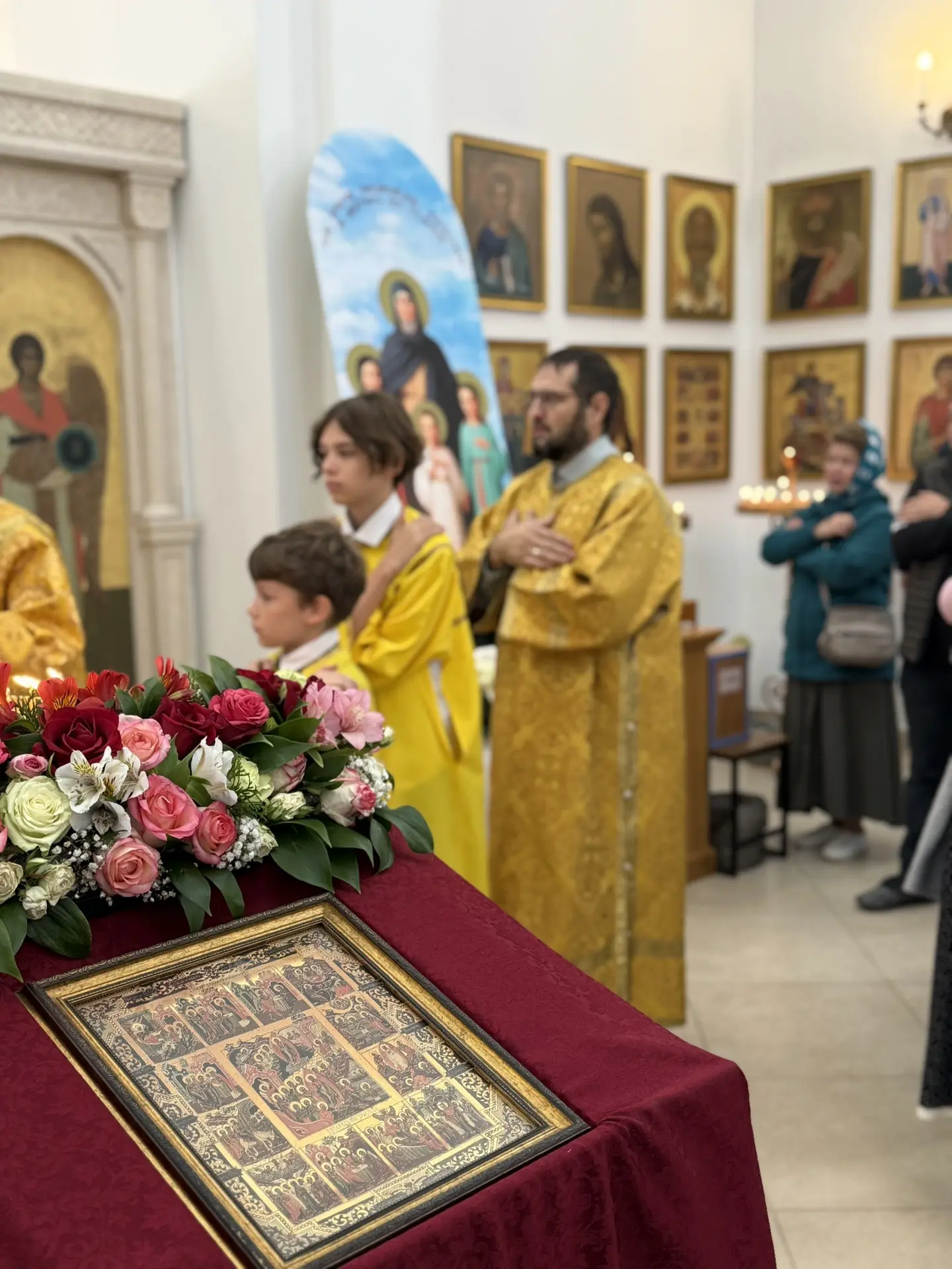 Сегодня, в воскресный день, в  Неделю 18-ю по Пятидесятнице, православная Церковь празд...
