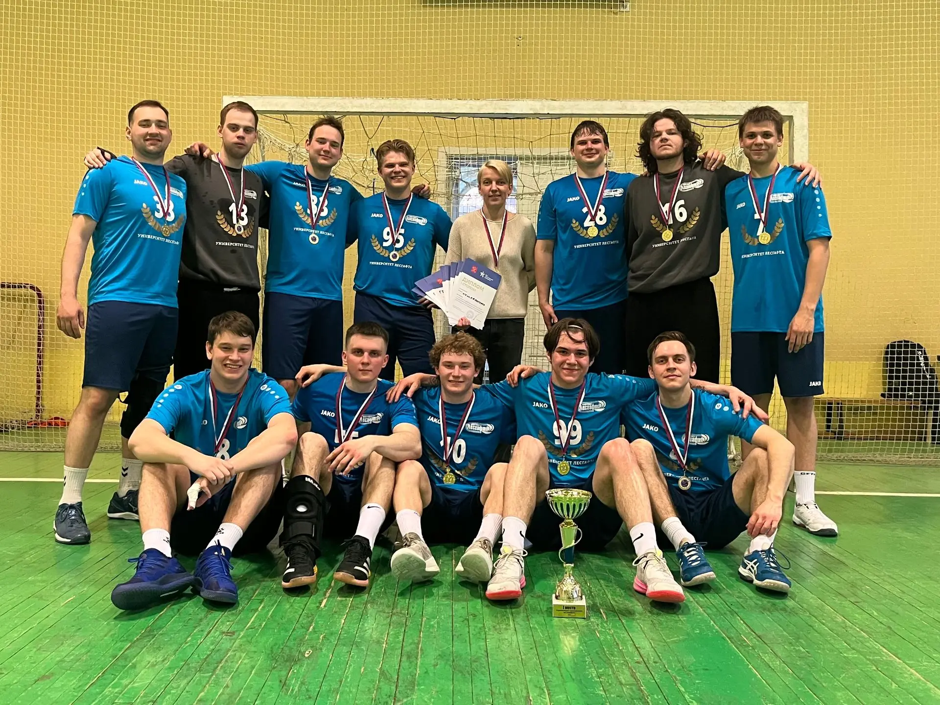 🤩ДВОЙНОЙ УСПЕХ ГАНДБОЛЬНЫХ КОМАНД НГУ ИМ. П. Ф. ЛЕСГАФТА🤩   👉14 мая завершились соревнования Санкт-П