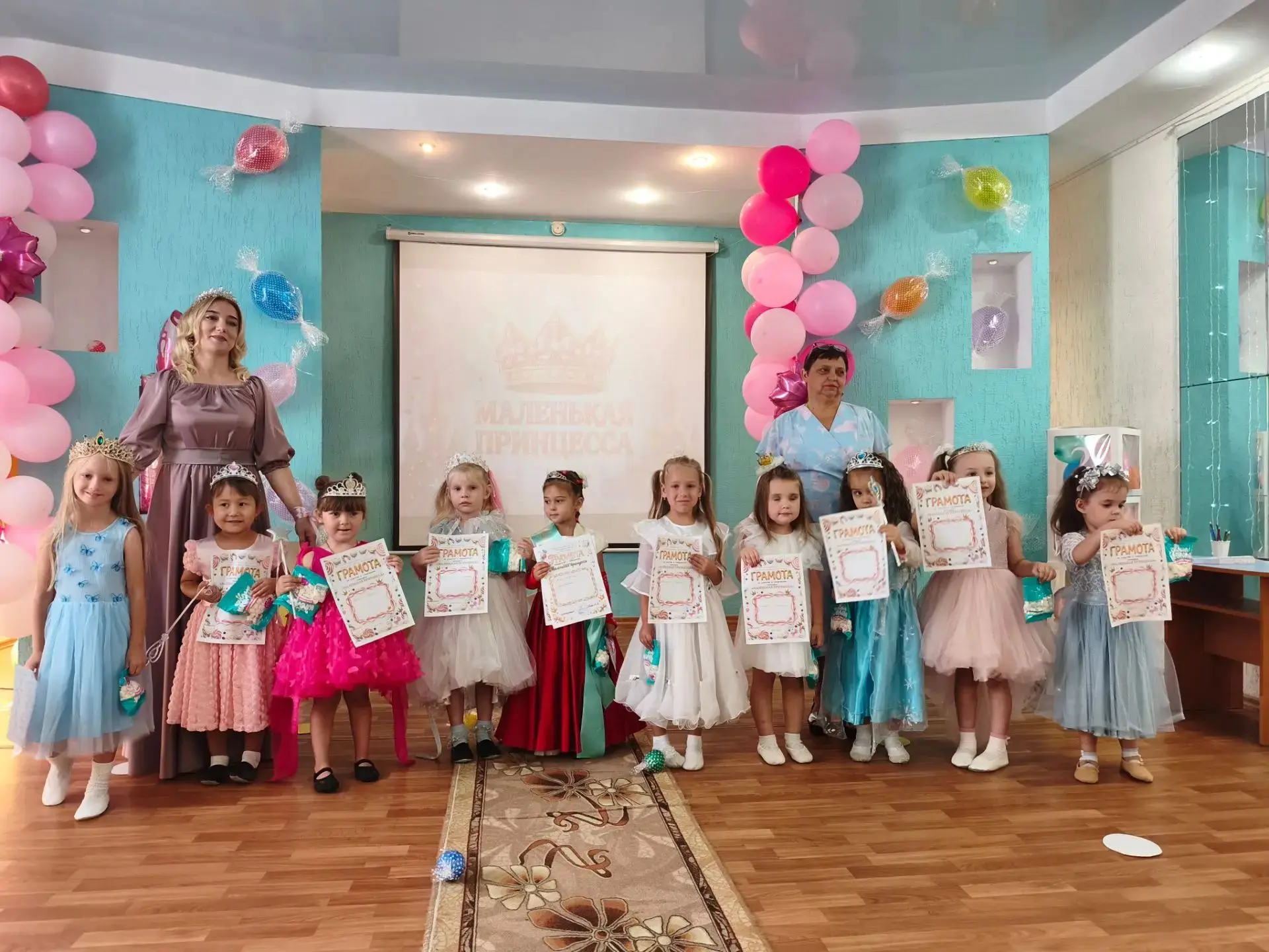 ✨ Сказочный мир — в нашем детском саду! Волшебный конкурс красоты «Маленькая принцесса»! ✨