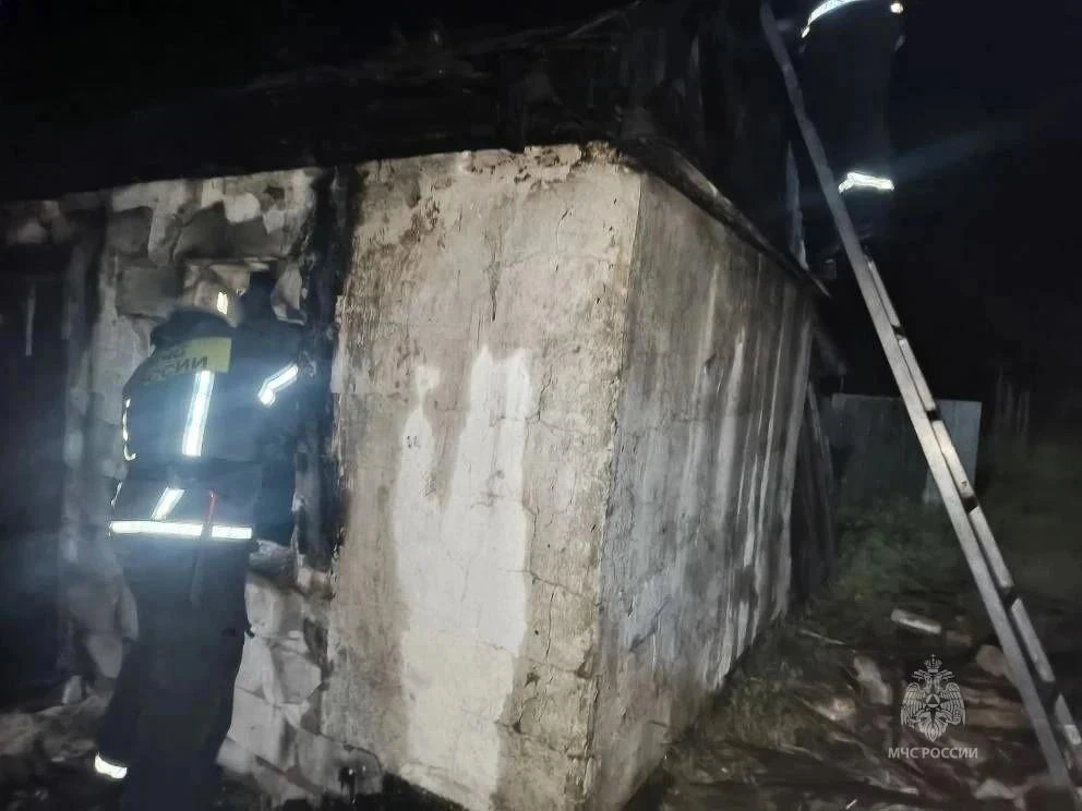 🔥 В Красном Луче при пожаре погибли два человека

Ночью в городе Красный Луч произошёл пожар в жило