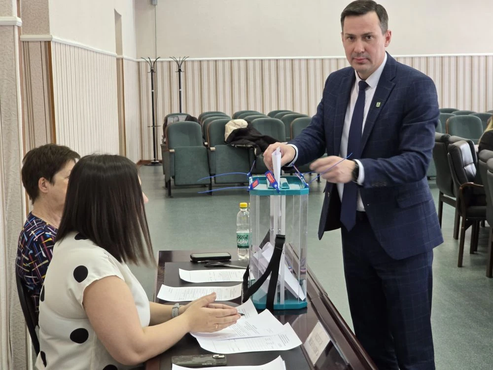 Сегодня в Тымовском прошло первое организационное заседание  Тымовской территориальной избирательной