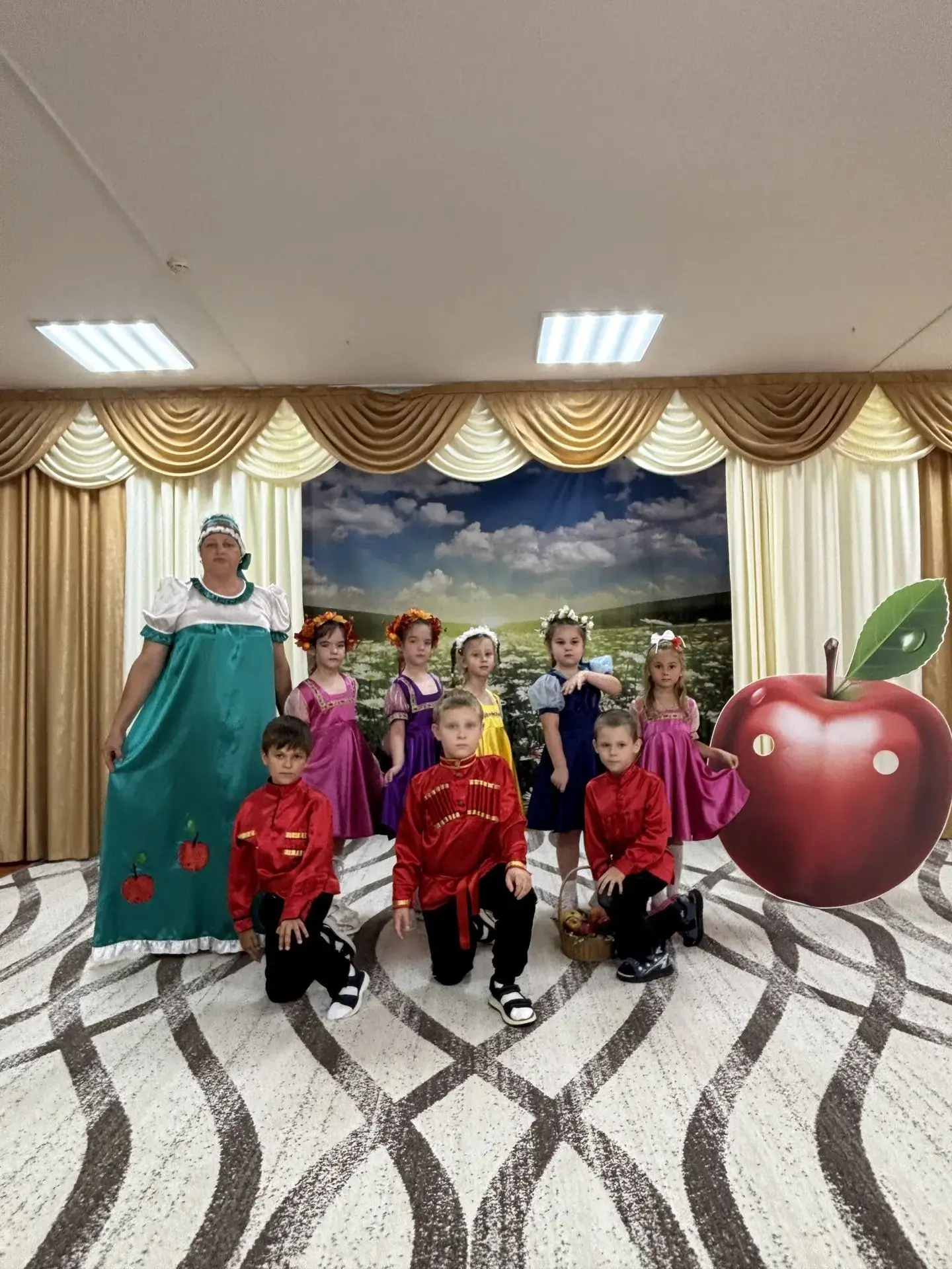 «Зарево раннее,