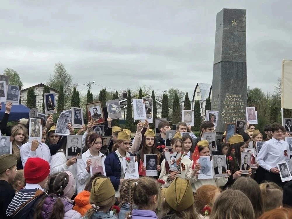 В Черкизово прошла торжественная линейка в честь Дня Победы  Вчера, 8 мая, в корпусе Черкизово состо