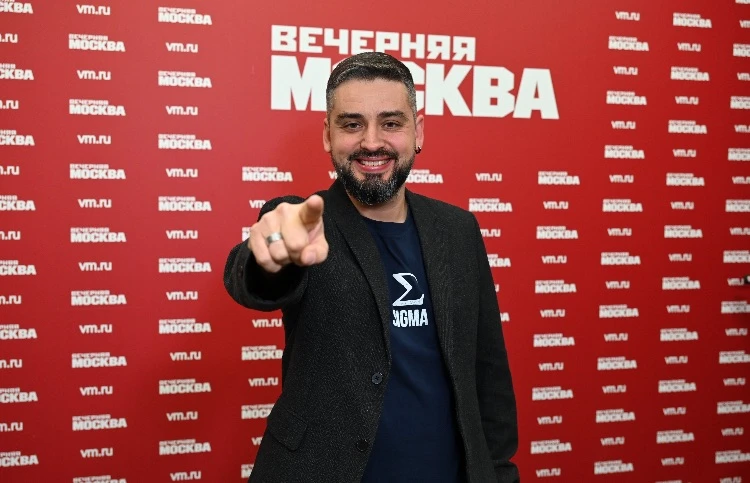 ВЕЧЕРНЯЯ МОСКВА