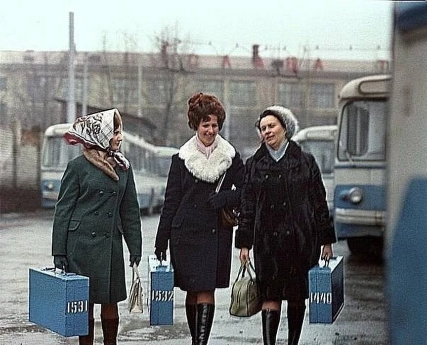 Водители троллейбусов. 

1975 г.