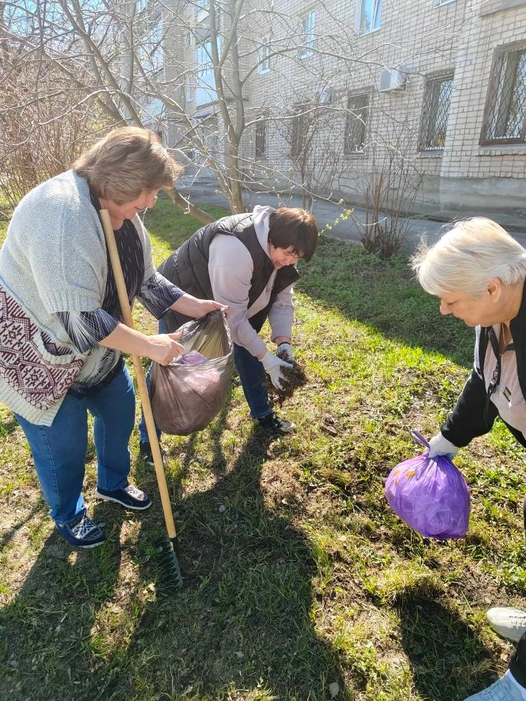 ✨Все больше уголков города приобретают чистый и опрятный вид. Субботники проходят во всех районах го