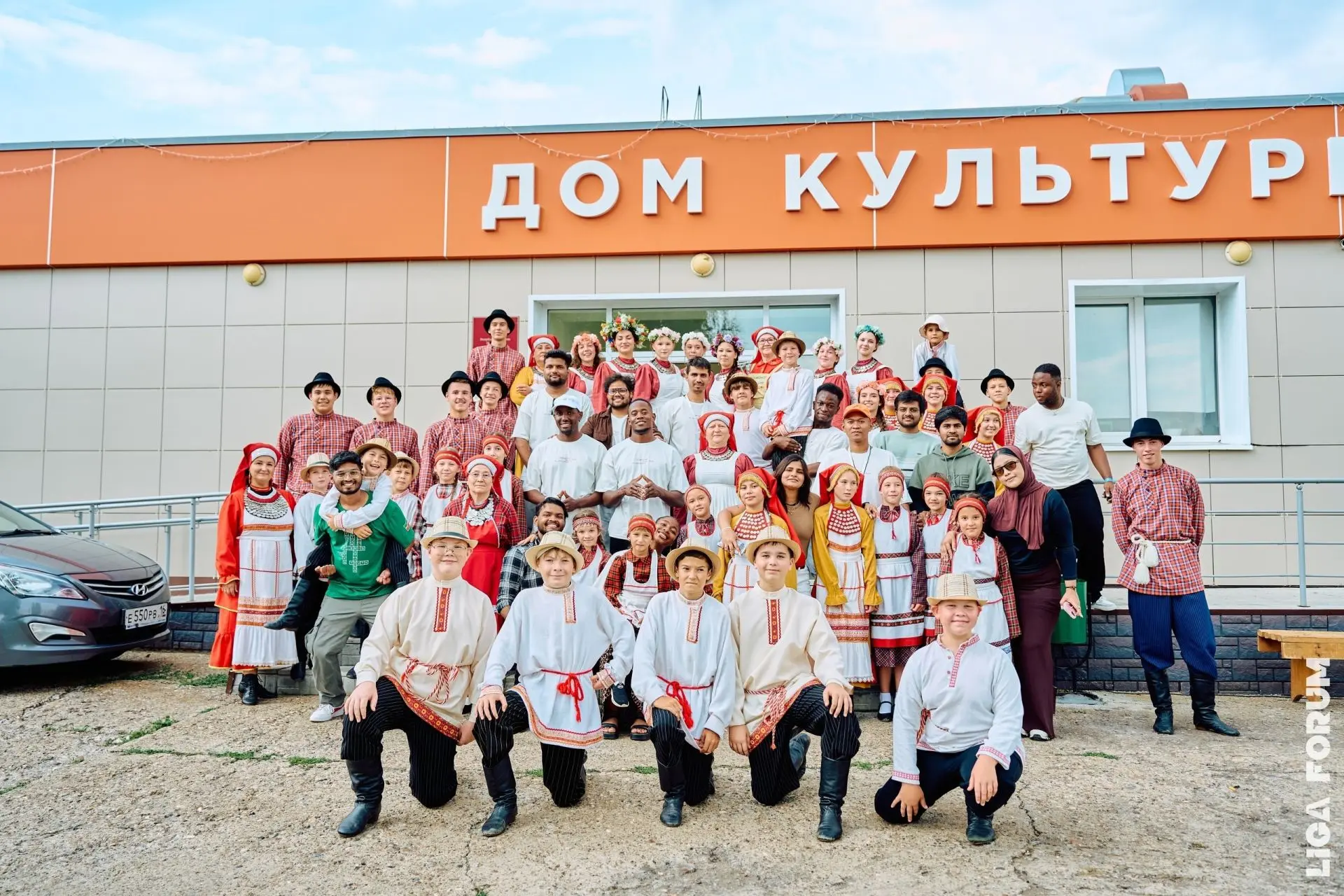 🌿Тукай районының 🏤Мәләкәс авылы мәдәният йортында халыклар дуслыгы: «🌾Питрау» күрене...