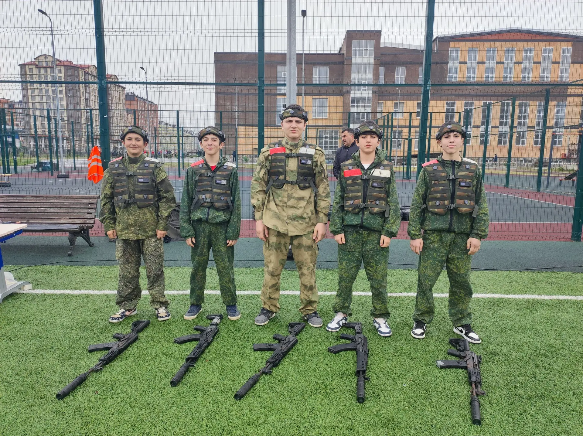 ⚡В Каспийске состоялся зональный этап Всероссийской военно-патриотической игры «Зарница 2.0».  💯Кома