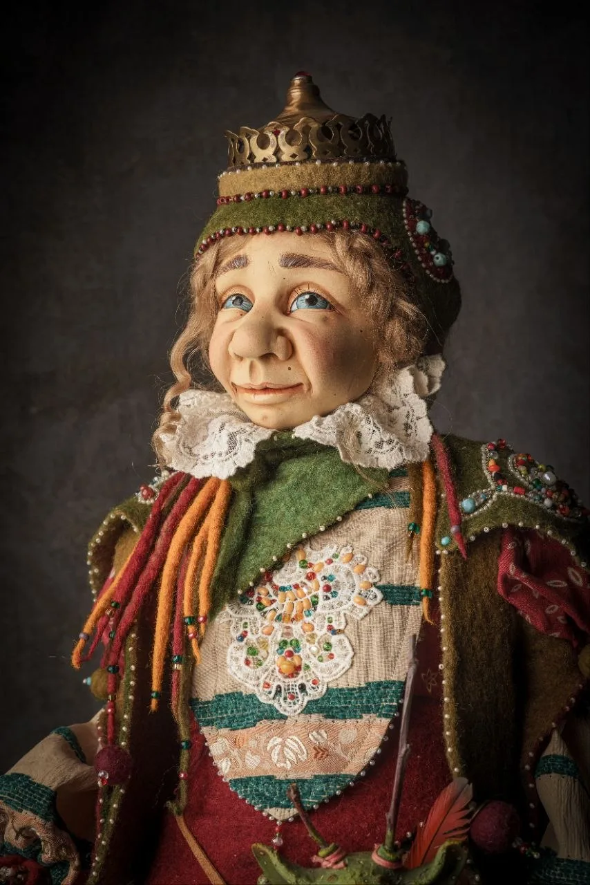 👑 Королева Морошка