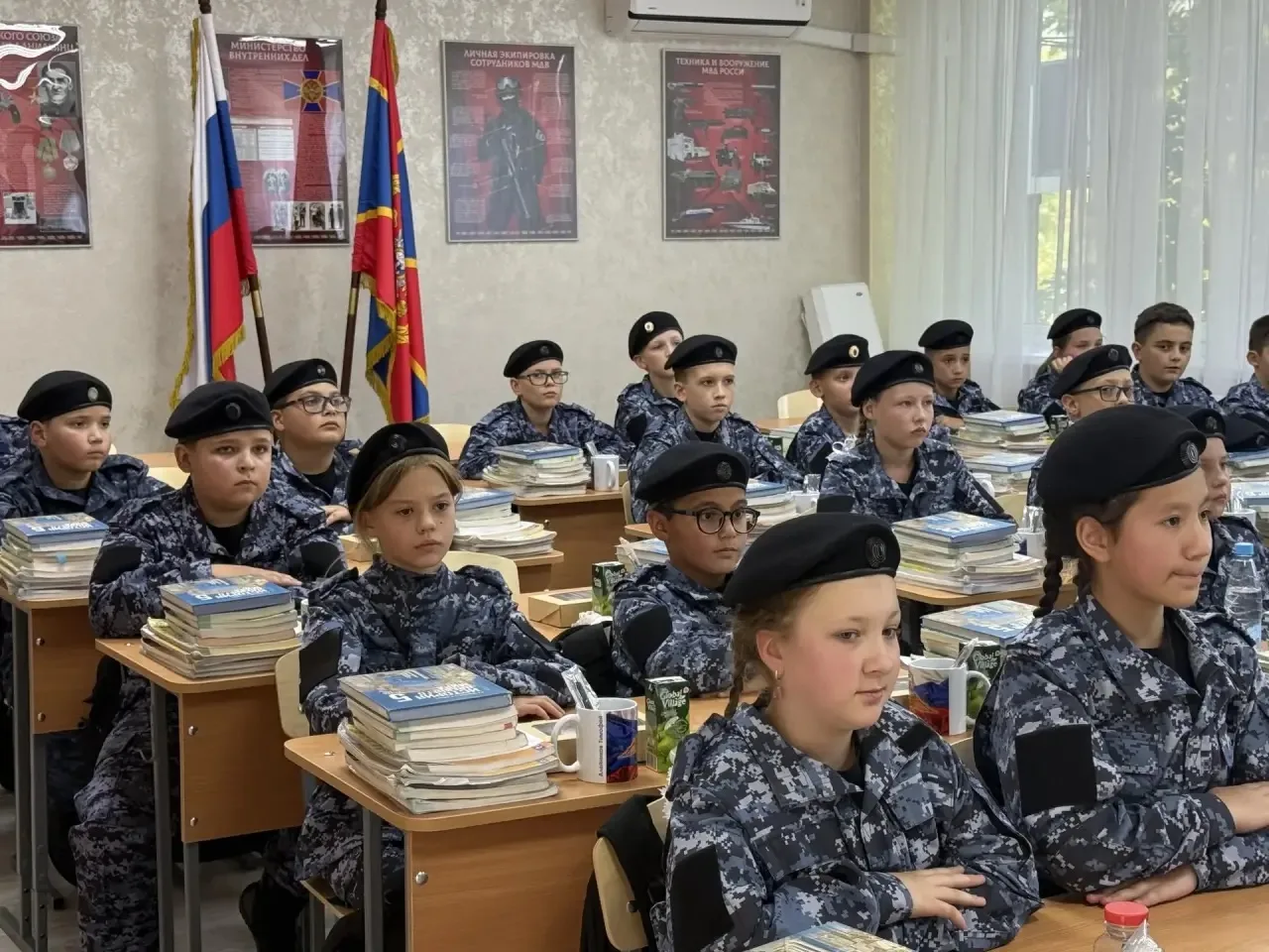 Сегодня, в День знаний, на базе школы № 5 имени А.М. Дубинного в Пятигорске состоялось ...