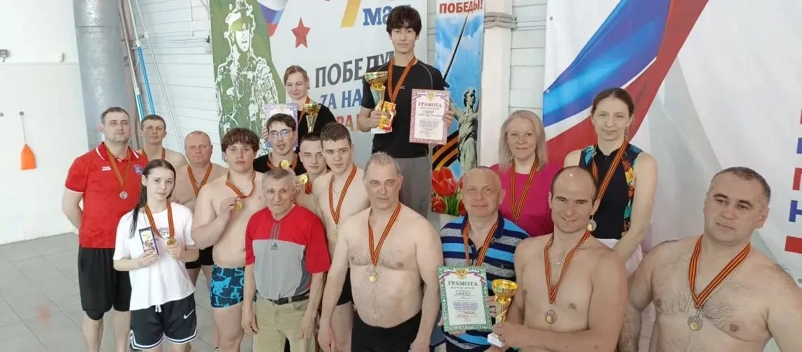 🏊🏻‍♀️08.05.2026 прошла эстафета Победы Омсукчанского муниципального округа по плавани...