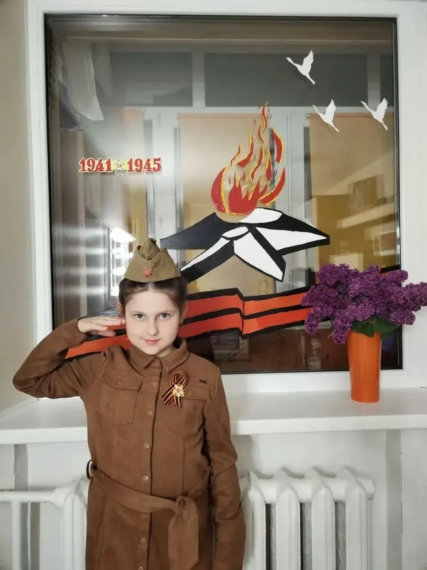 Акция «Окна Победы» объединяет нас! 🇷🇺♥️  Она хранит память о наших героях, которые 81 год назад поб