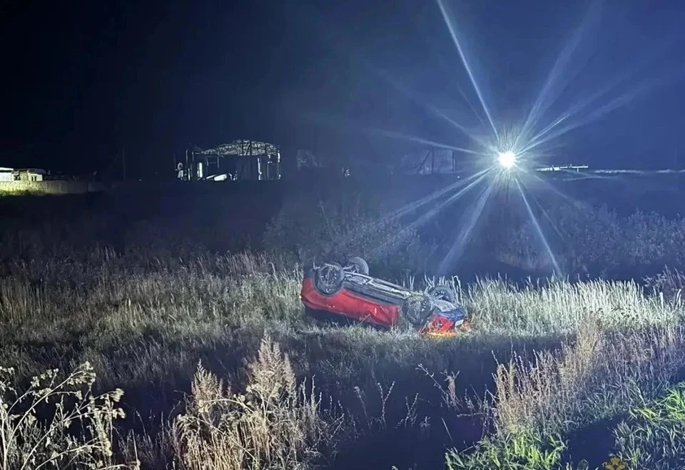 Два пассажира пострадали при опрокидывании Chery Tiggo в Самарской области