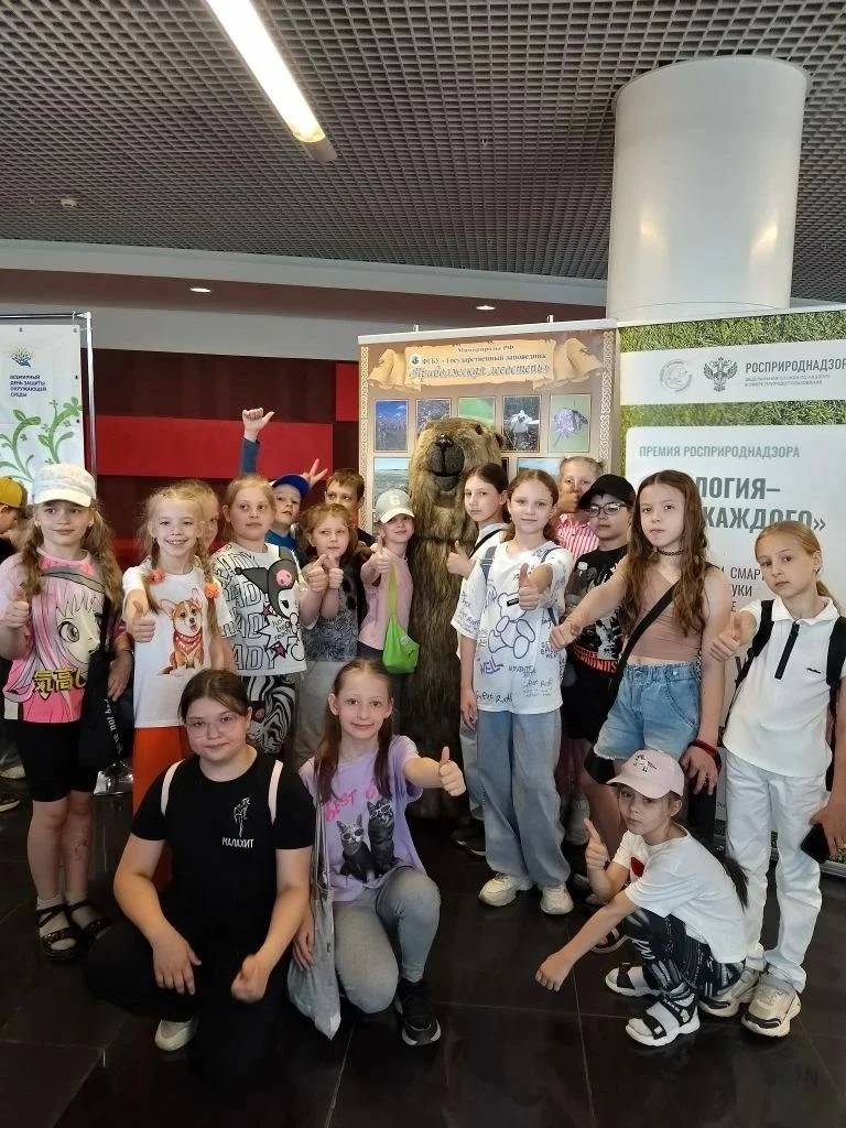 Лагерь 🌈"Радуга" приветствует вас.
Сегодня у нас был день Эколога 🌱Ребята попали на Vlll экологиче