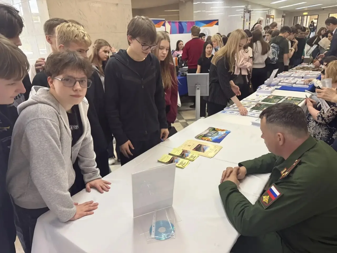 💡Время новых возможностей                       Время выбора💡  Важное мероприятие посетили наши учен