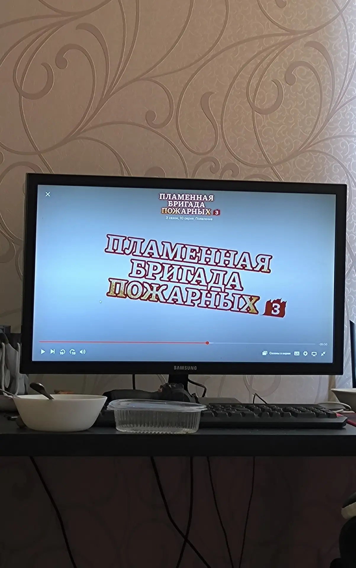 Братцы во что играете? Чем занимаетесь на выходных?

У меня похмелье и анимешка. Го в комменты

Игро