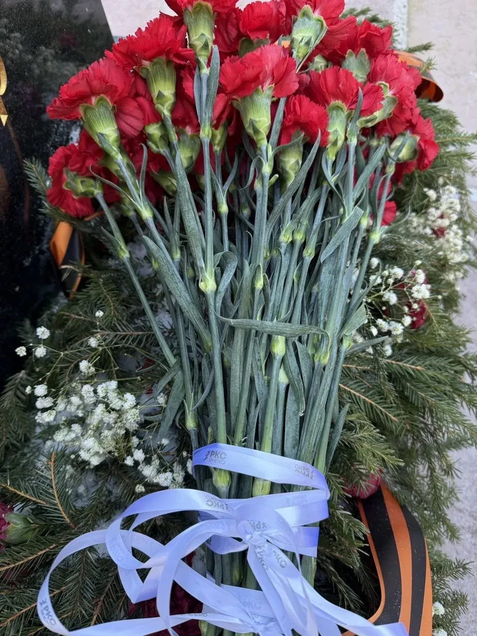 Женская память о мужском подвиге 🕯️Сегодня, 18 февраля, в преддверии Дня защитника Отечества, женски