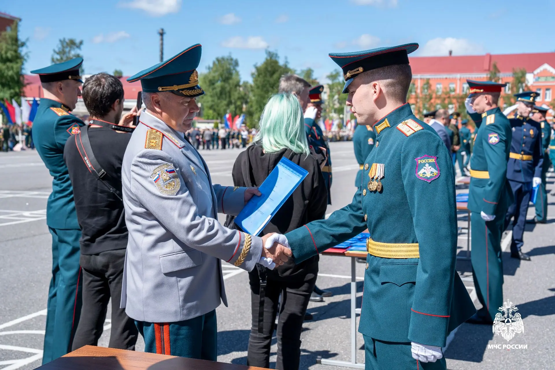 Начальник университета Богдан Гавкалюк принял участие в торжественной церемонии выпуска...