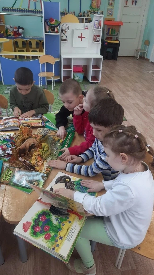 «Всемирный день книги в средней группе: праздник чтения и знаний!»