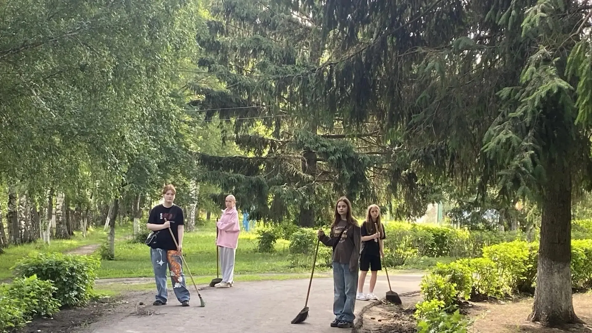 🍀  Первые Мокшанского района вновь доказали, что забота о природе — это не просто слов...