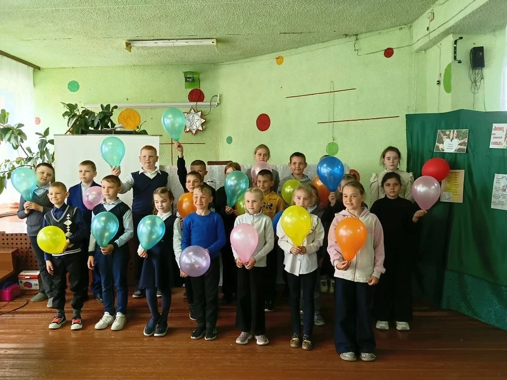 15 мая ученики нашей школы приняли участие в мероприятии, посвященному Международнному ...