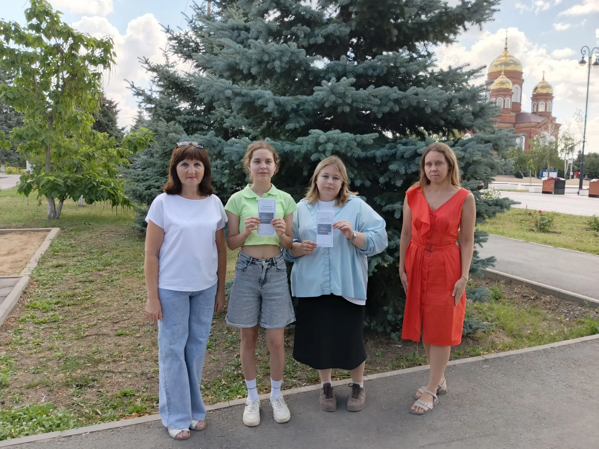 В рамках Единого дня профилактики вовлечения несовершеннолетних в совершение административных правон