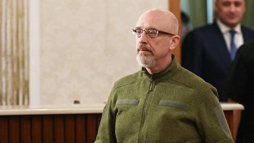 ⚡️Экс-министр обороны Украины Резников выступил за мобилизацию женщин.