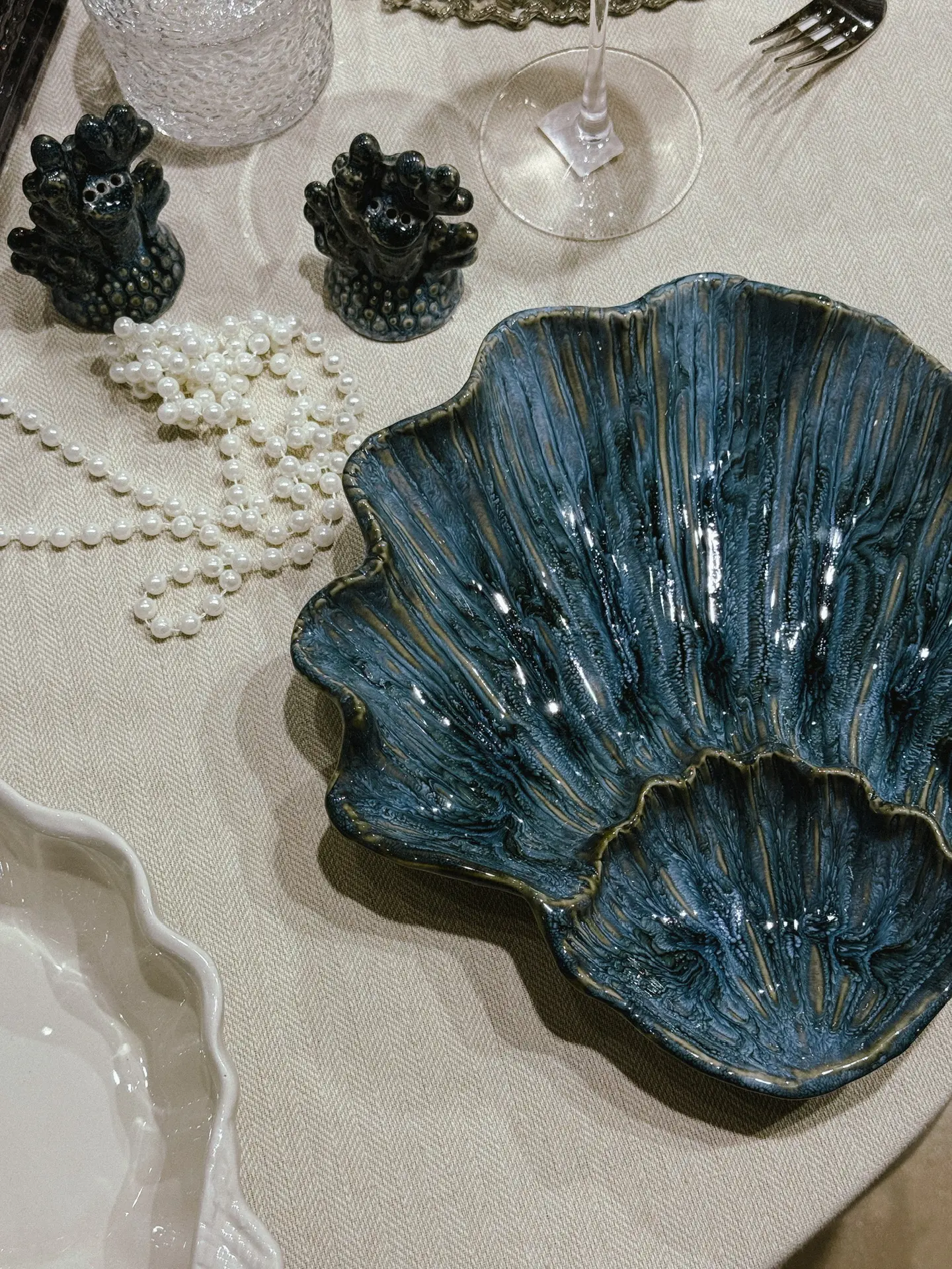 Какое все красивое в Kuchenland🐚

Представляю, как эти красивые тарелочки, чайные пары прекрасно бу